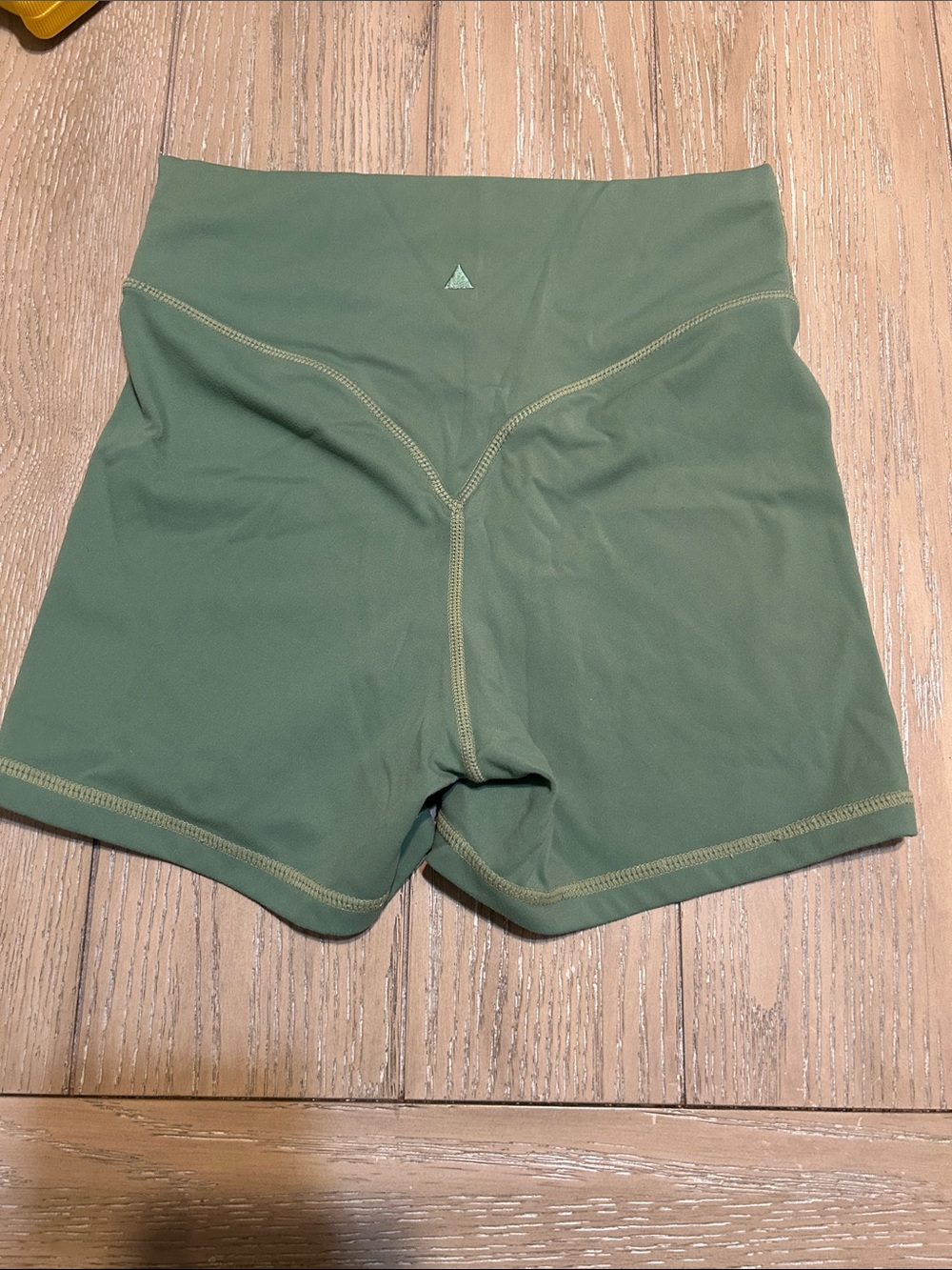 Like New Vitality High-Rise Olive Green Bike Shorts for Women XS - Picture 2 of 2